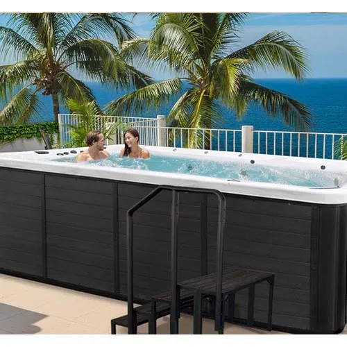 Swimspa hot tubs for sale in Maroa